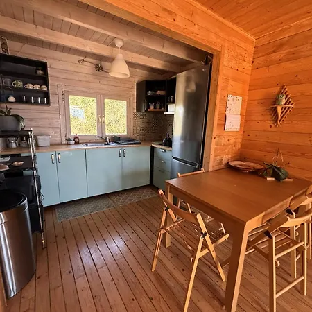 Casa Na Colina アルマンシル